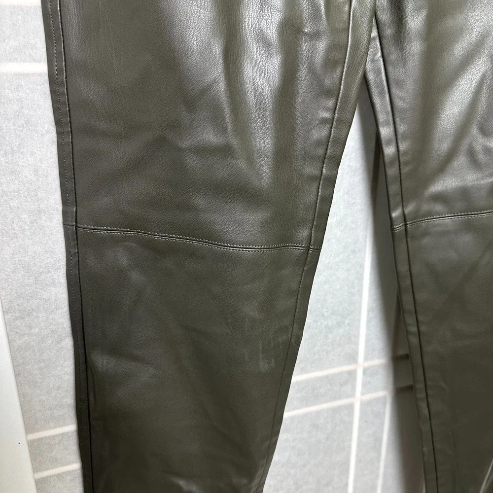 ZARA Black Faux Leather Leggings Hi-Rise Leggings Skinny Pants Size XS